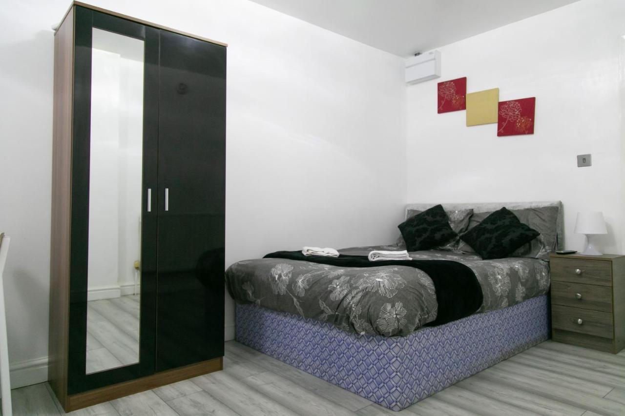 Cheetham Hills Apartments Манчестер Экстерьер фото