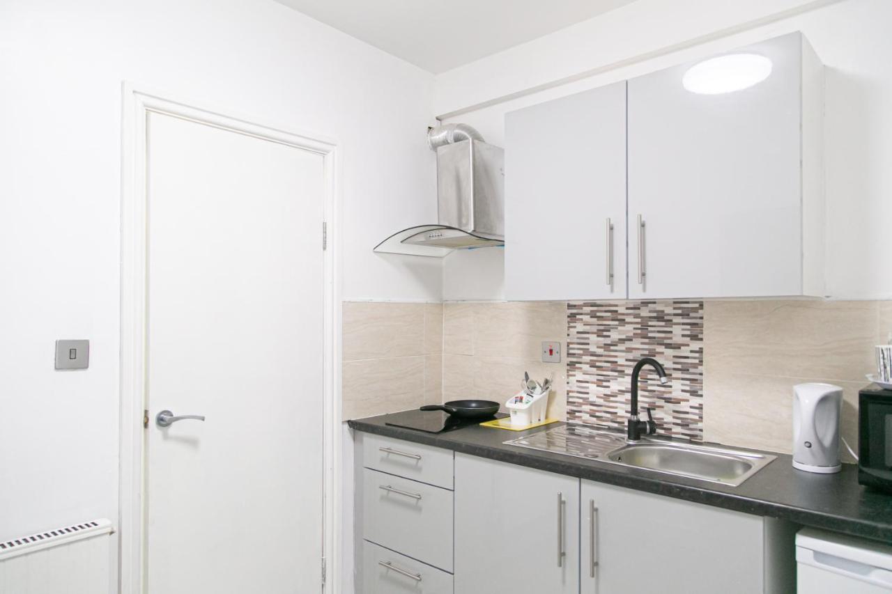 Cheetham Hills Apartments Манчестер Экстерьер фото