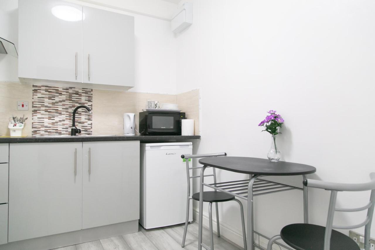 Cheetham Hills Apartments Манчестер Экстерьер фото